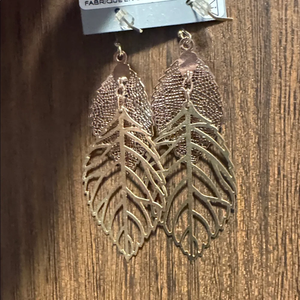 Express Rose Gold and Gold Layered Leaf Dangle Earrings (BR555( - Picture 4 of 7